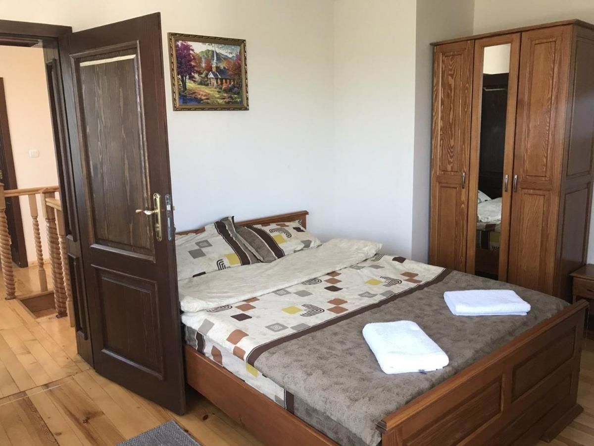 Виллы Къща за гости Хасиендата - Haciendata Guest House Самоков